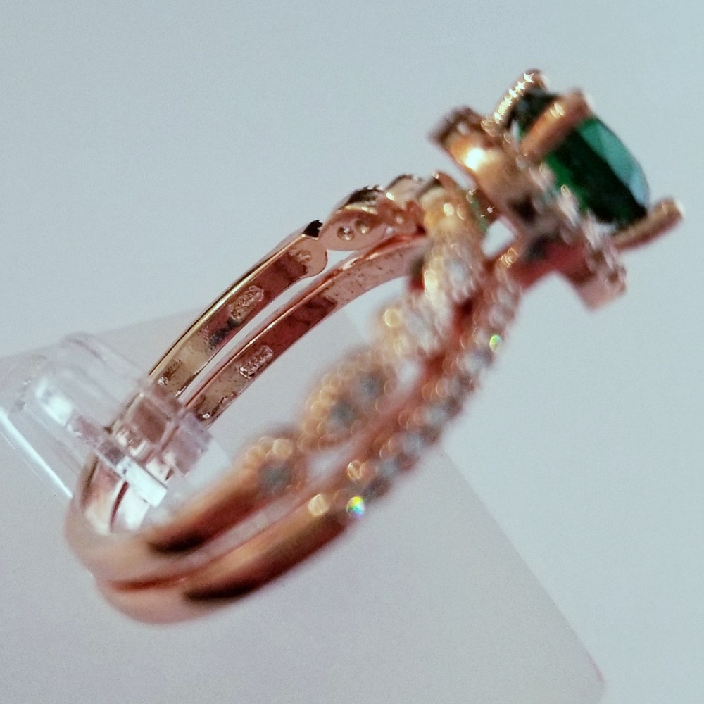 *only size 6 left!* Green and Rose Gold Ring Set - Picture 6 of 8